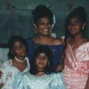 Meet your Posher, Sharon